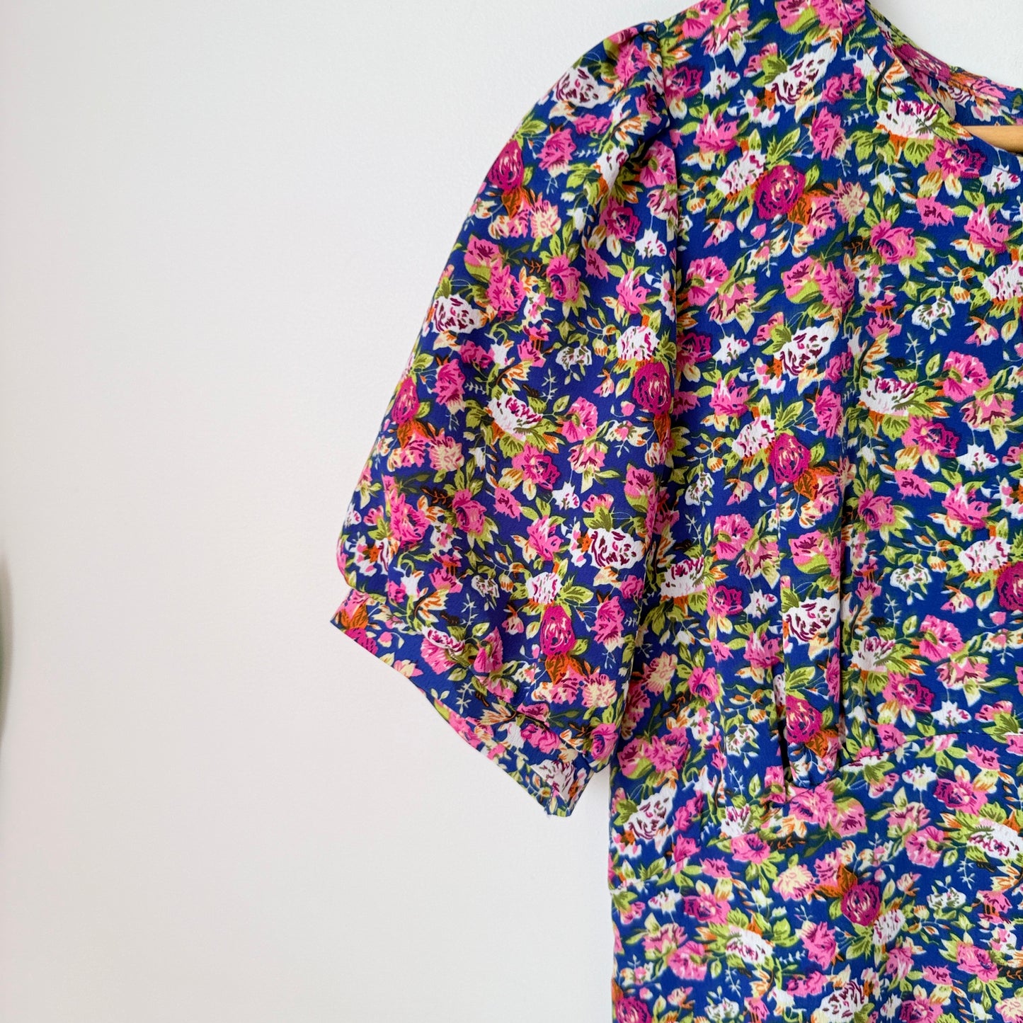 Mirrou Size M Floral Maxi Dress