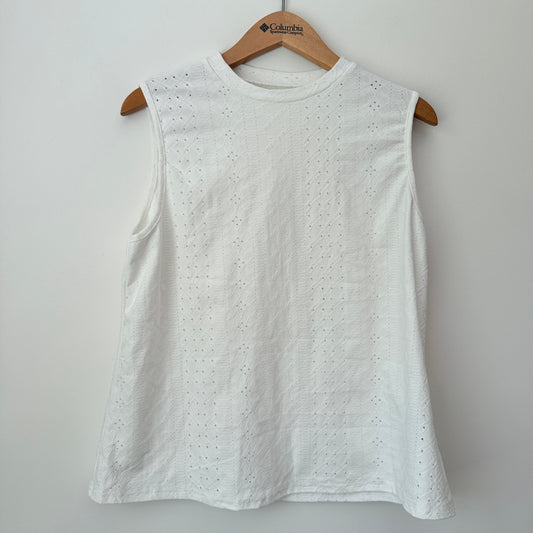 Shein Size L White Eyelet Sleeveless Top