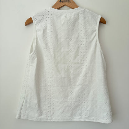 Shein Size L White Eyelet Sleeveless Top
