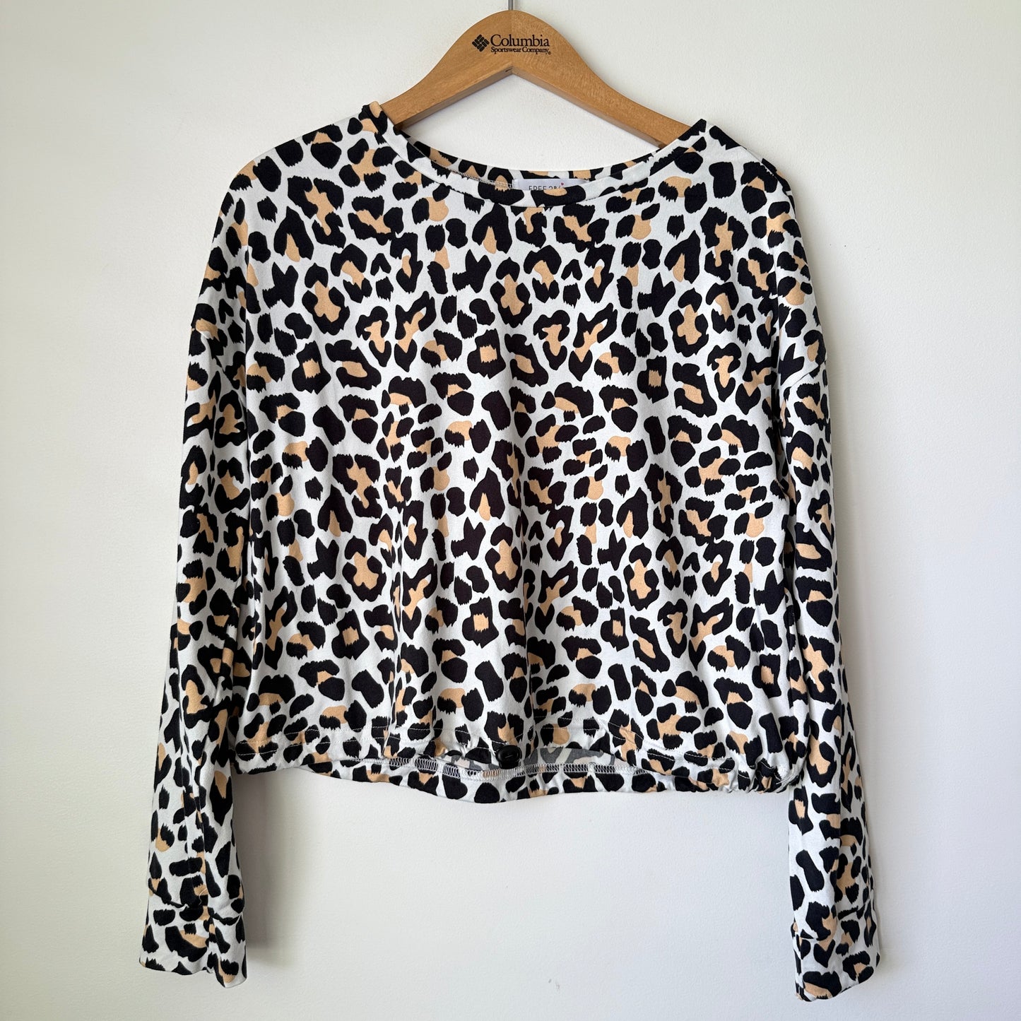 Free 2 B U Size 10 Animal Print Long-Sleeve Top