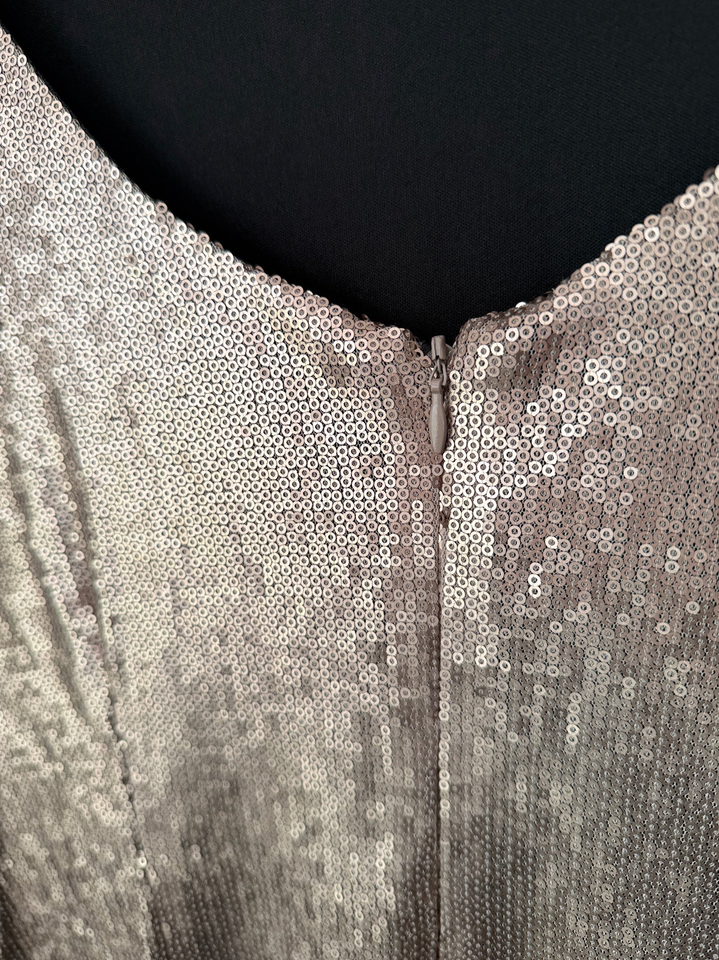 Kardashian Kollection Size L | Long-Sleeve Sequinned Mini Dress