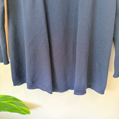 Visage (NZ Made) Size M 100% Merino Top