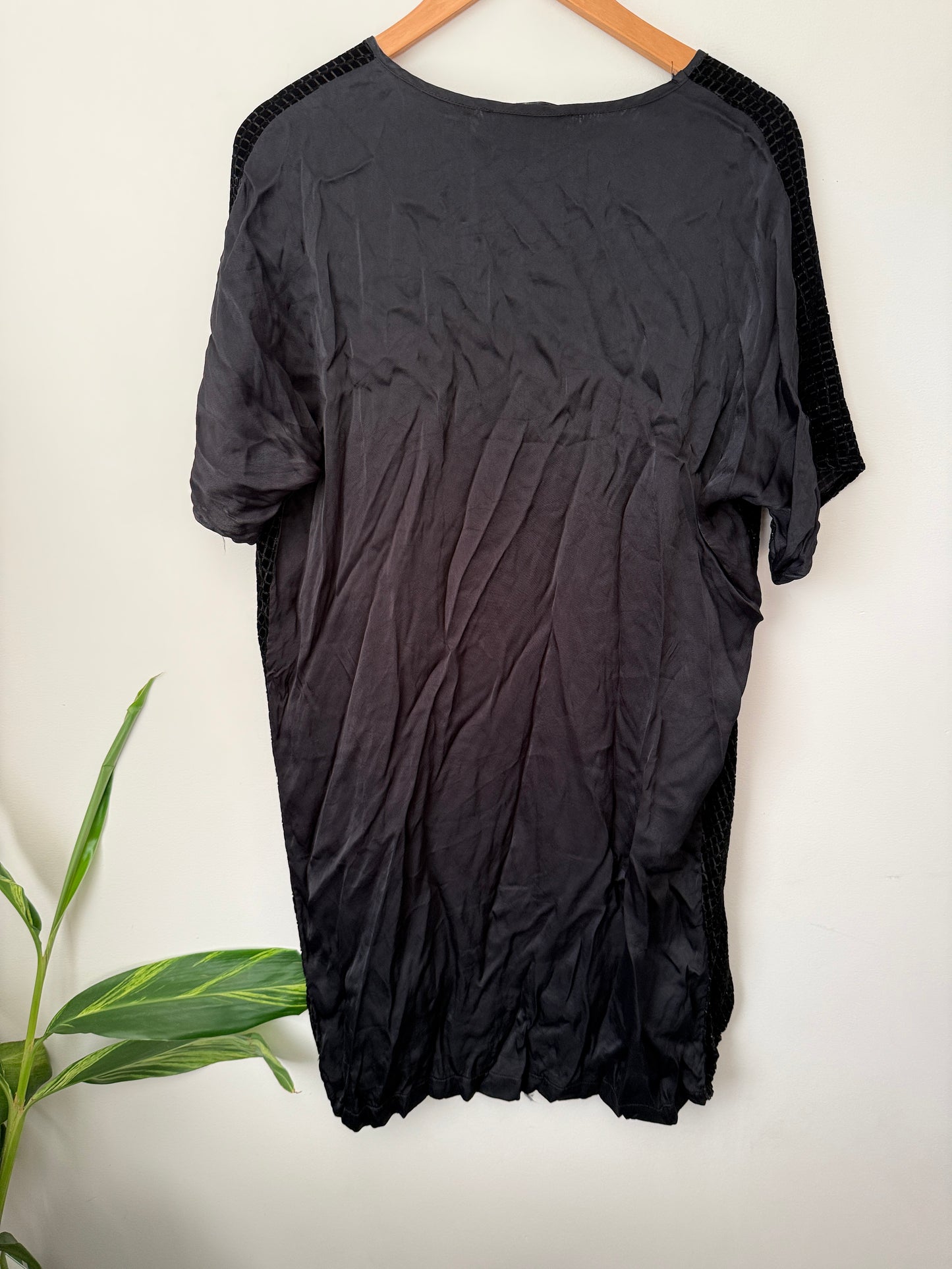 Staple + Cloth Size L Textured Knit Tunic