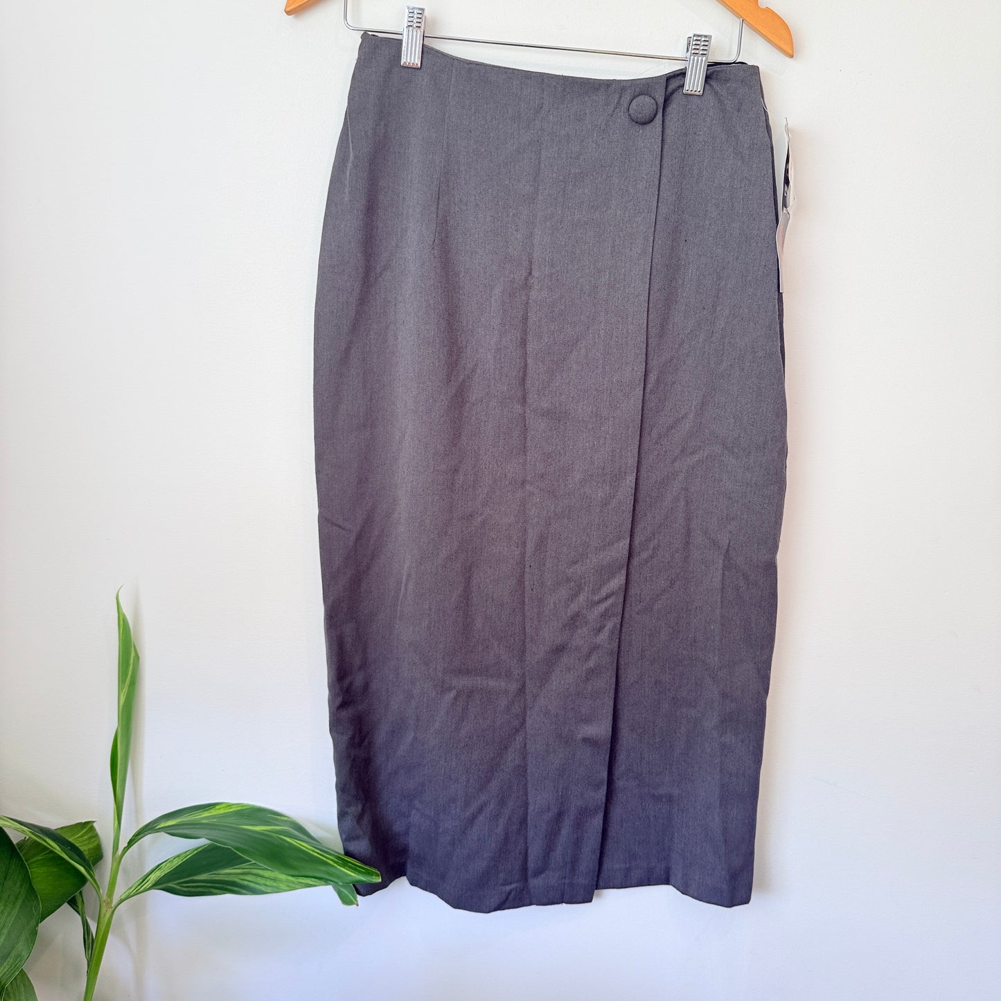 BNWT Suzy (NZ Made) Size 12 (74cm waist) High-Waisted Wrap Pencil Skirt