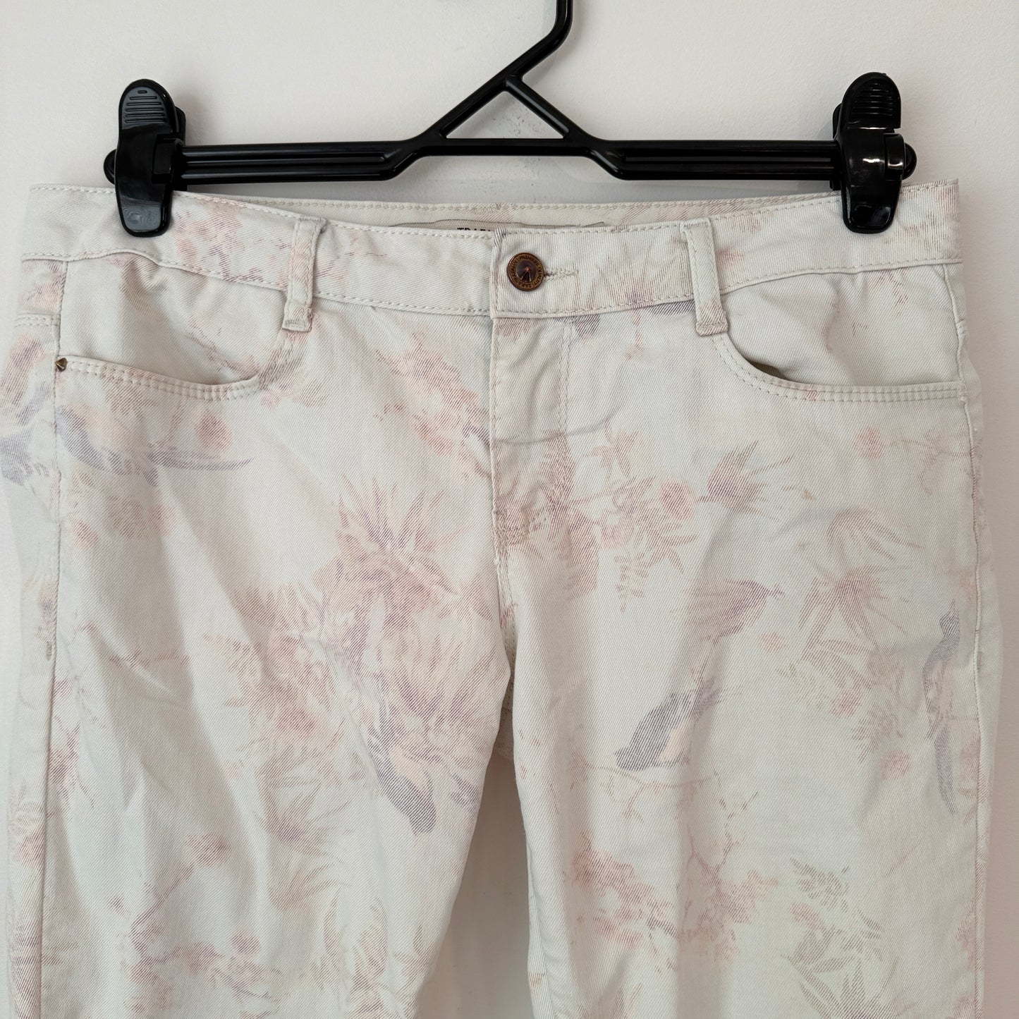 Zara Trafaluc Collection Size 1 Skinny Leg Bird & Floral Jeans