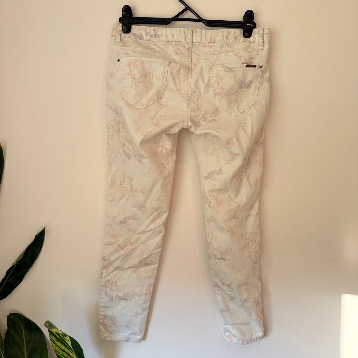 Zara Trafaluc Collection Size 1 Skinny Leg Bird & Floral Jeans