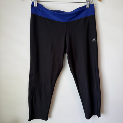 Adidas Size M Capri Leggings