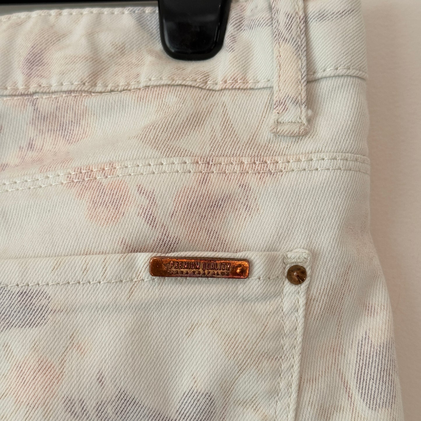 Zara Trafaluc Collection Size 1 Skinny Leg Bird & Floral Jeans