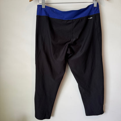 Adidas Size M Capri Leggings