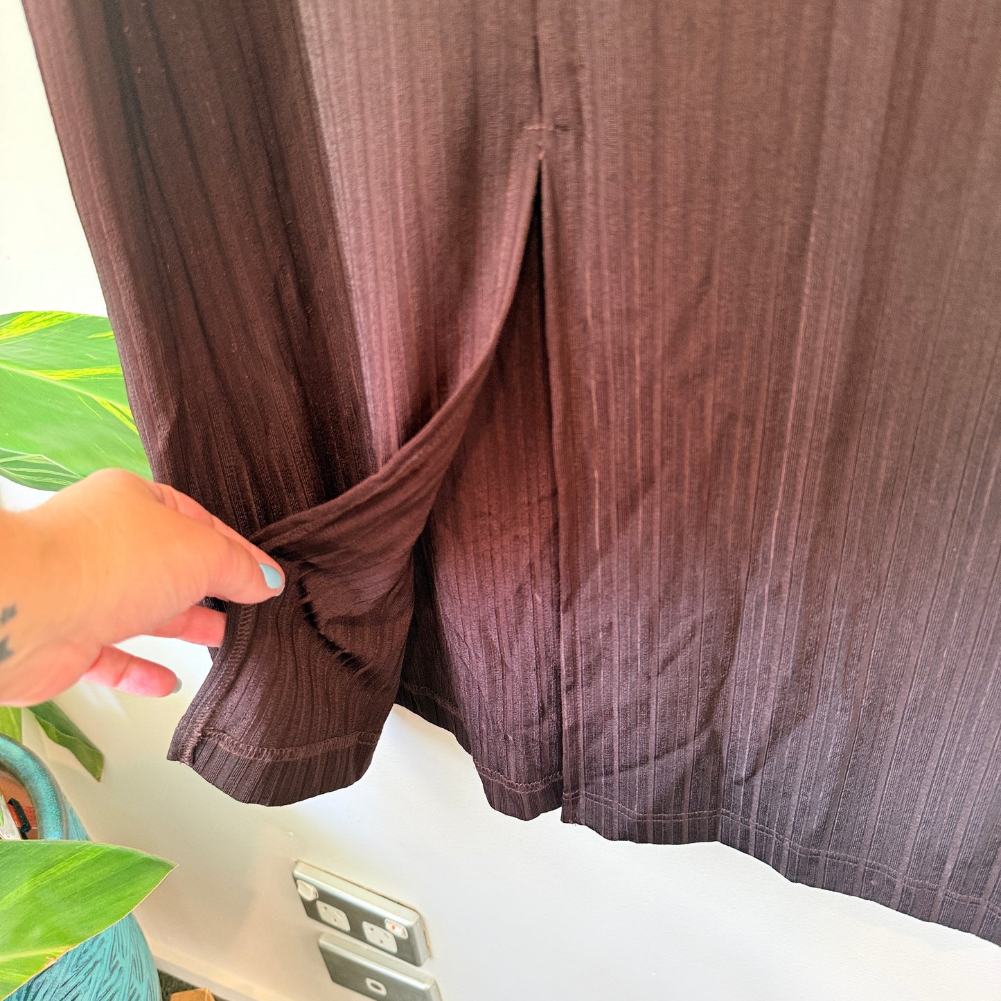 BNWT Pagani (NZ Made) Size L Maxi Skirt