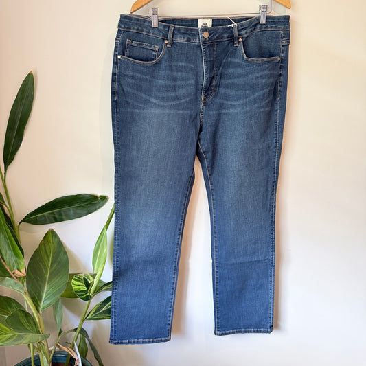 Just Jeans Reformed Straight High Rise Jeans – Size 18 Petite