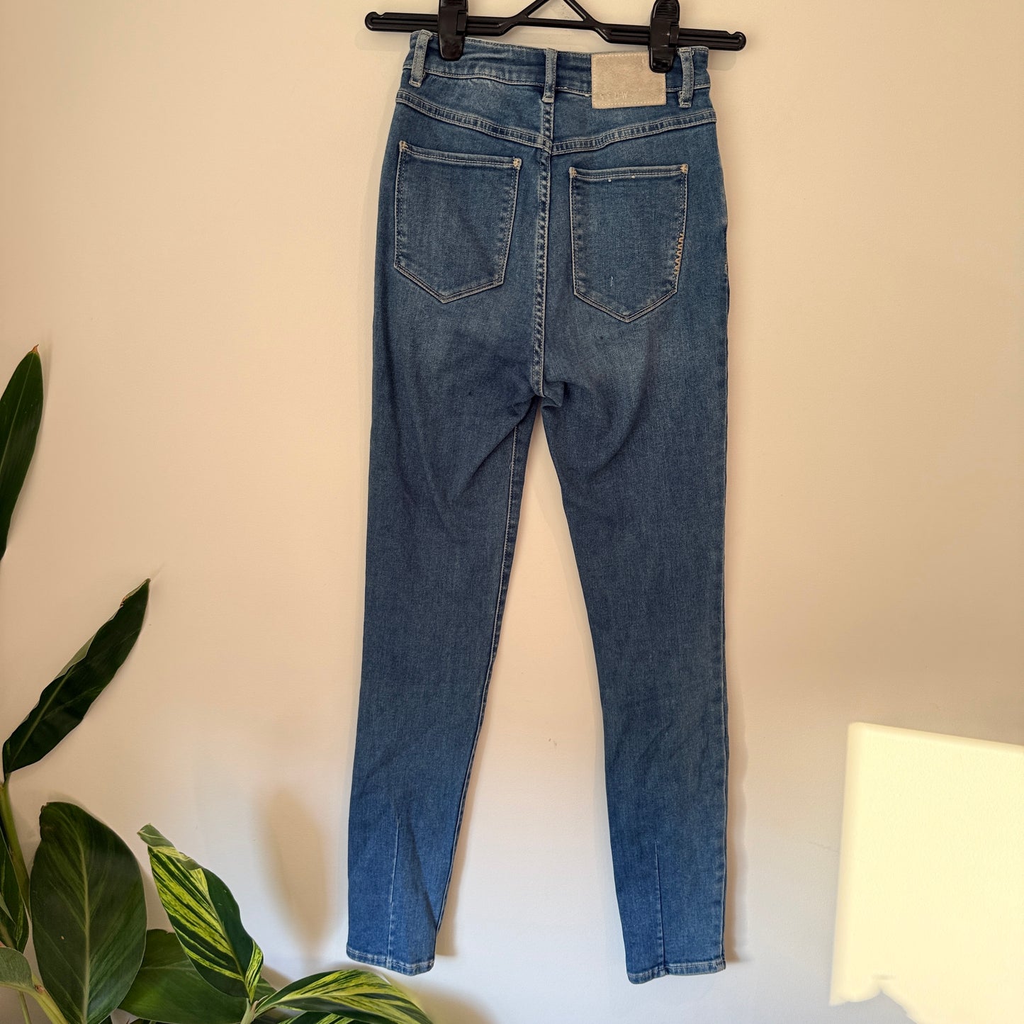 NEUW Size 25 High-Waisted Denim Jeans