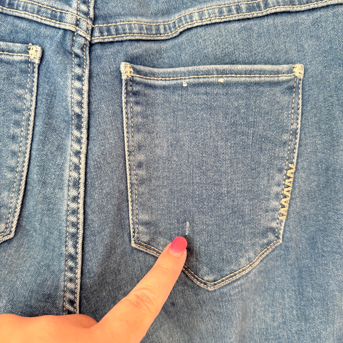 NEUW Size 25 High-Waisted Denim Jeans