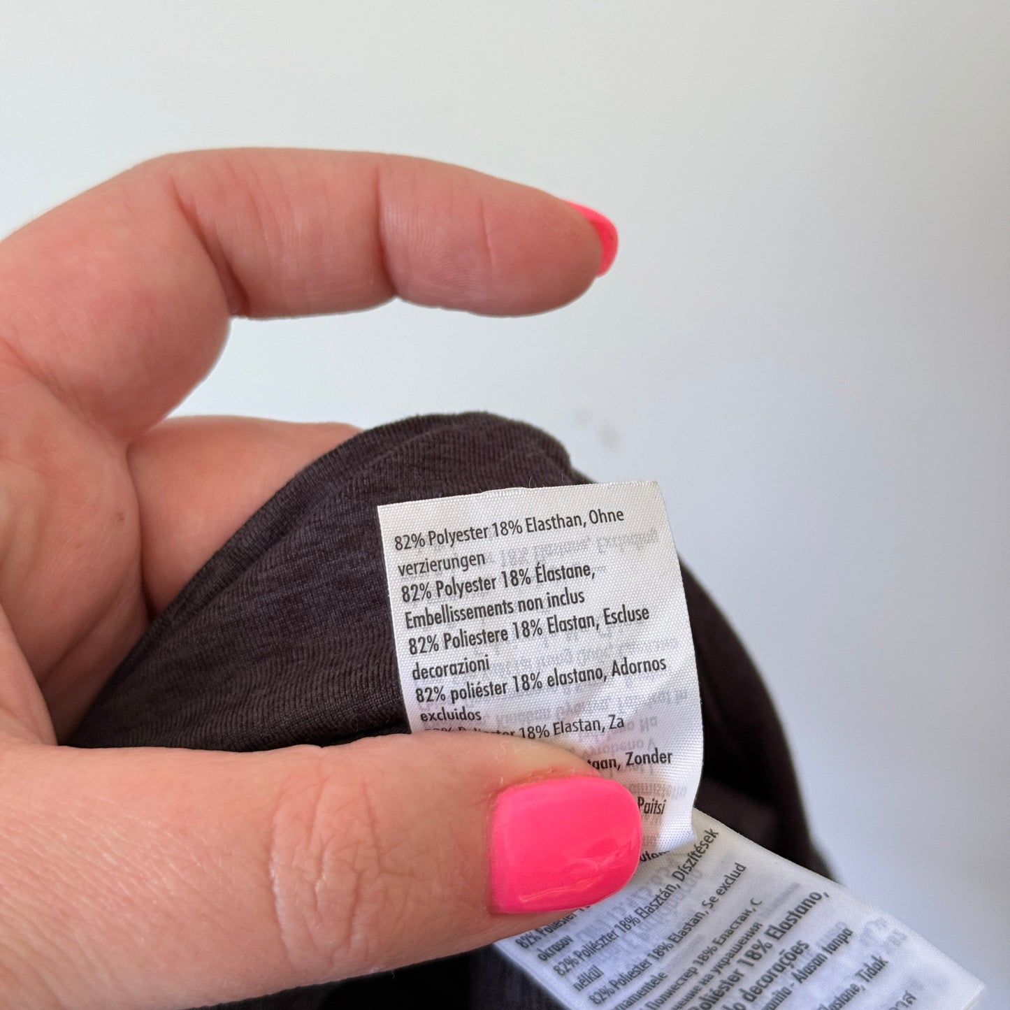 Cotton On Body Size XS Black V-Neck Cross Back Top