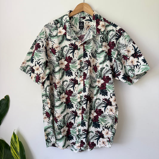Cloudbreak Size 2XL 100% Cotton Short Sleeve Hawaiian Print Shirt
