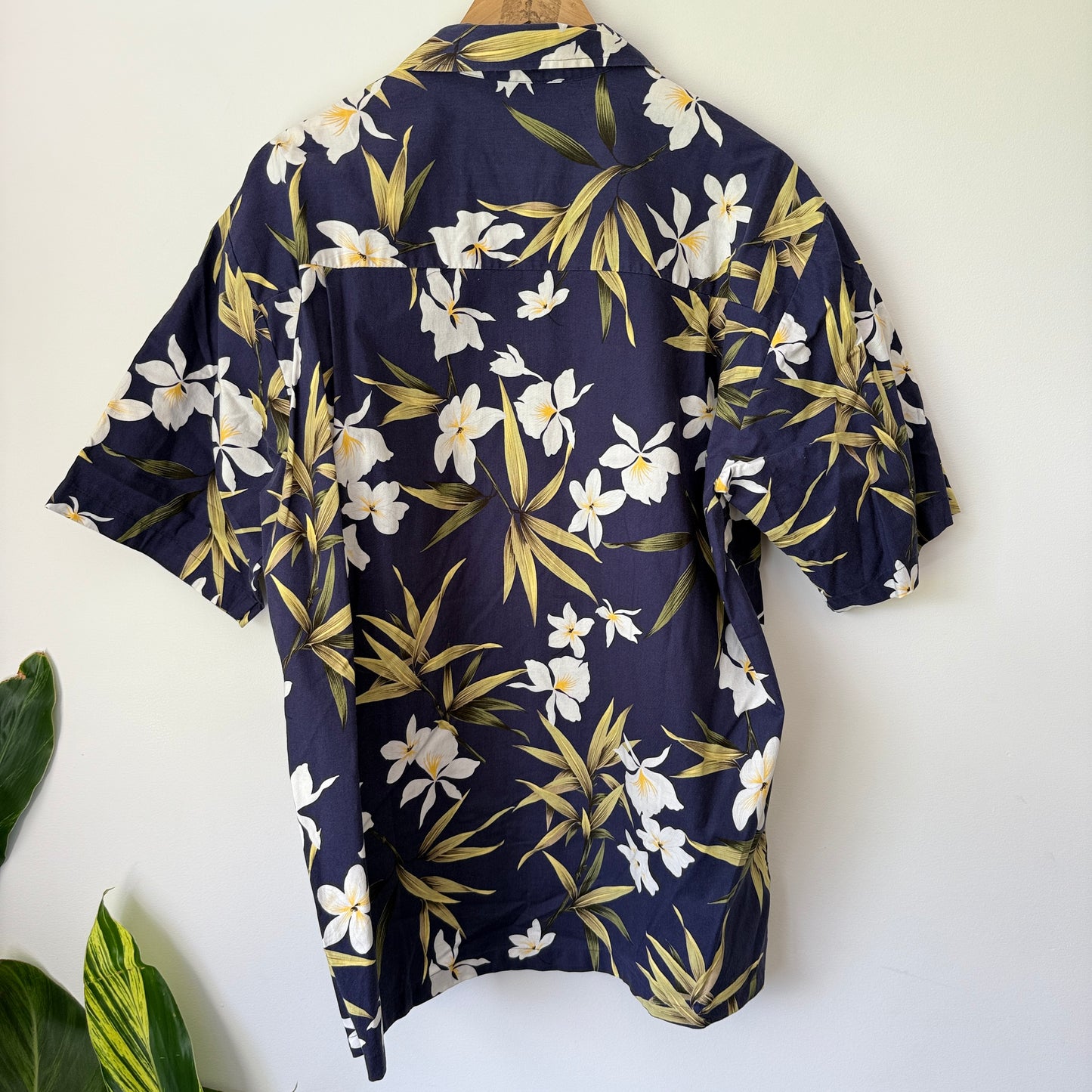 Lomalagi Size XL Mens Hawaiian Shirt