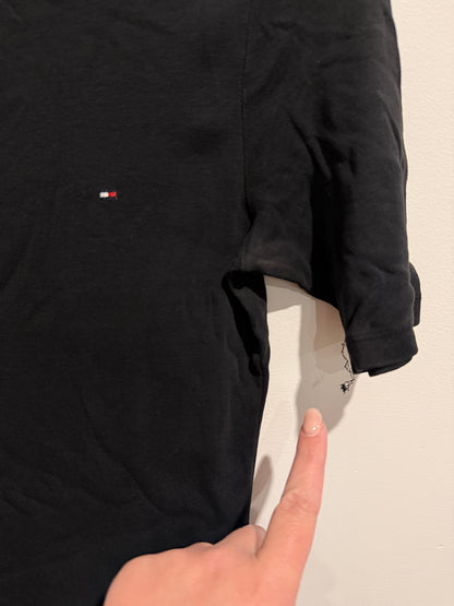 Tommy Hilfiger Size M Black T-Shirt