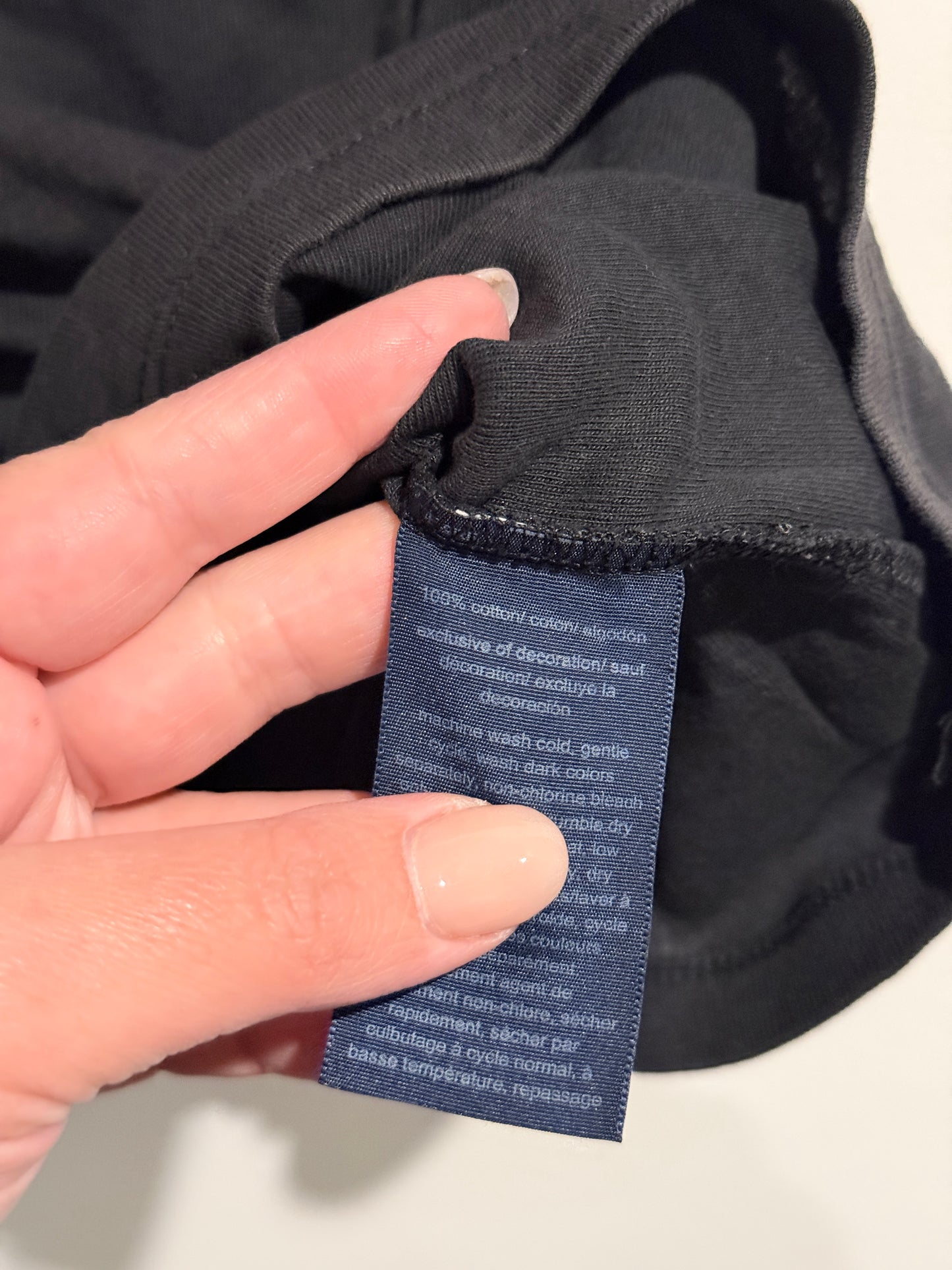 Tommy Hilfiger Size M Black T-Shirt