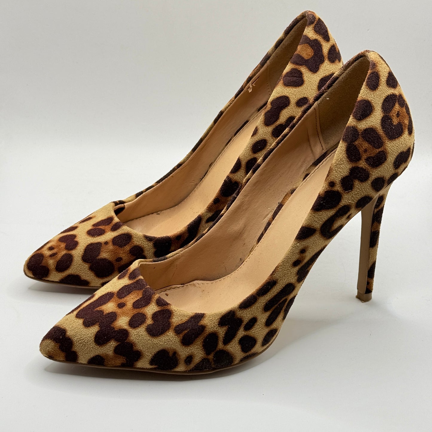 Novo Leopard Print Pointed Toe Stiletto Heels Size 7