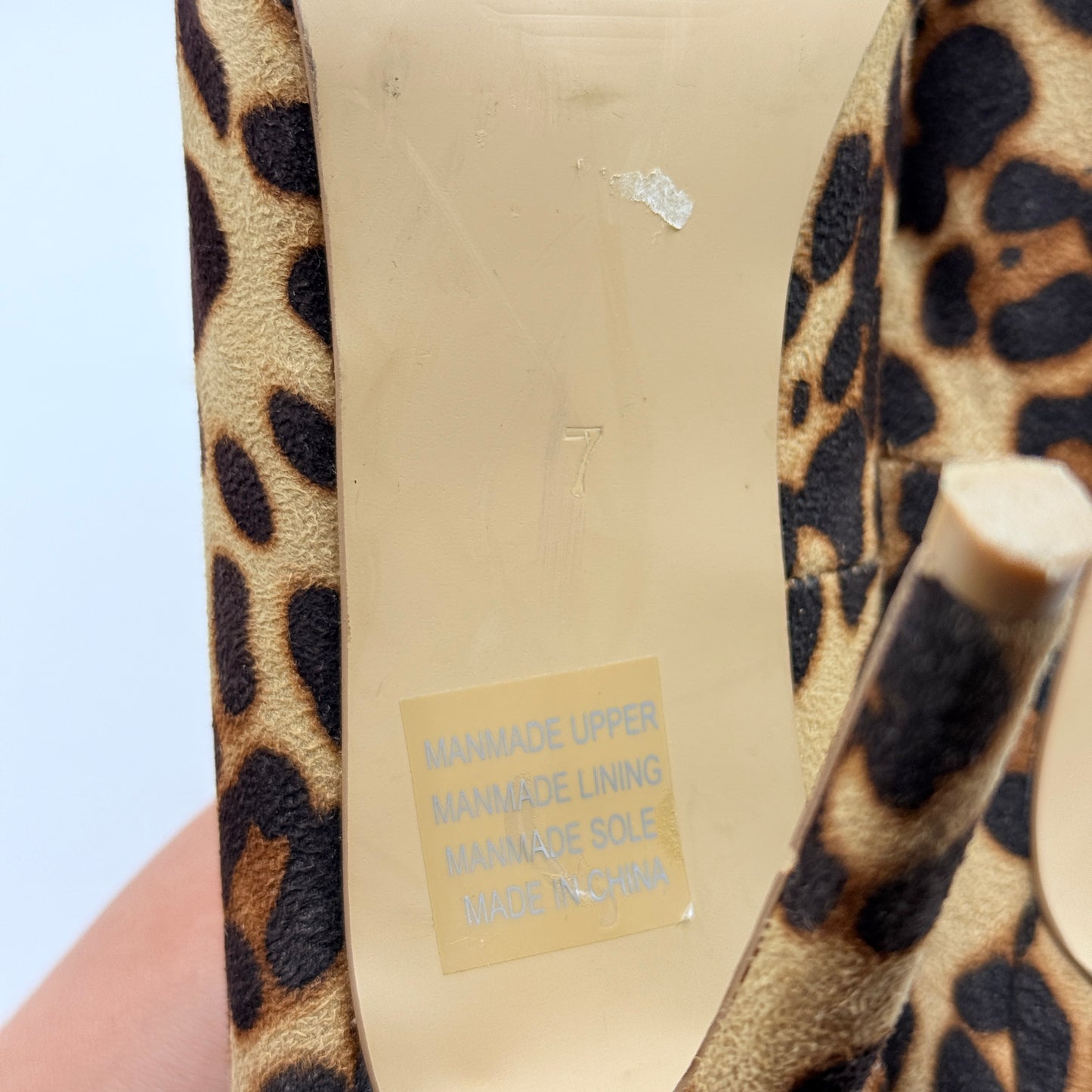 Novo Leopard Print Pointed Toe Stiletto Heels Size 7