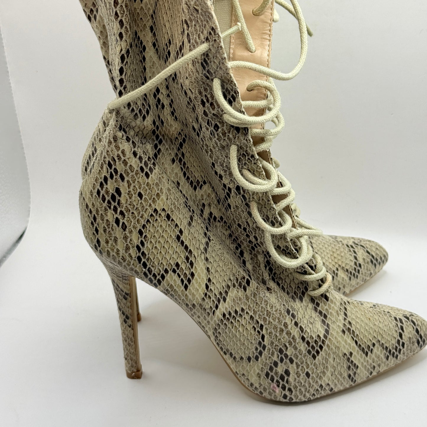 Pretty Little Thing Snake Print Lace-Up Stiletto Heels Size 6