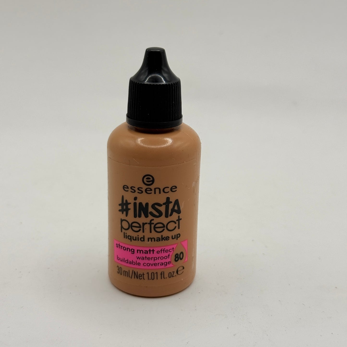 essence Insta Perfect Liquid Make-Up - 80 Hot Chocolate