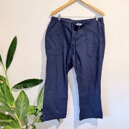 Biz Scrubs Size XL/TG Crossover Scrubs Set