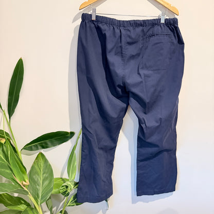 Biz Scrubs Size XL/TG Crossover Scrubs Set