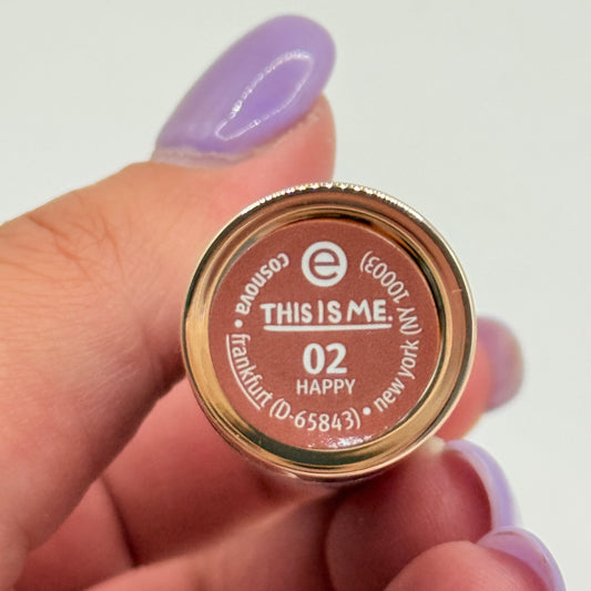 Essence This Is Me Lipstick 02 Happy 3.5g