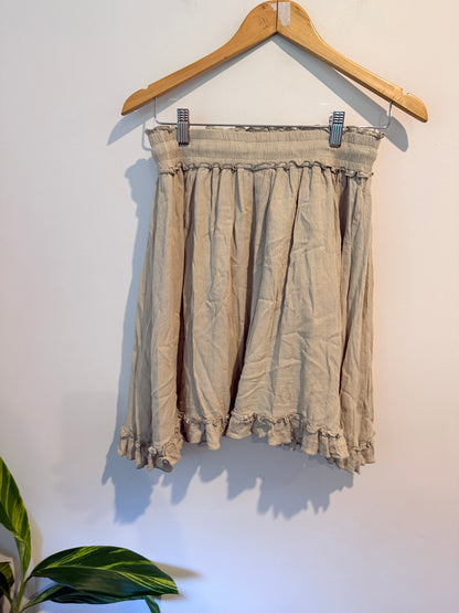BNWT Paper Plane Boutique Size L Ruffled Skirt