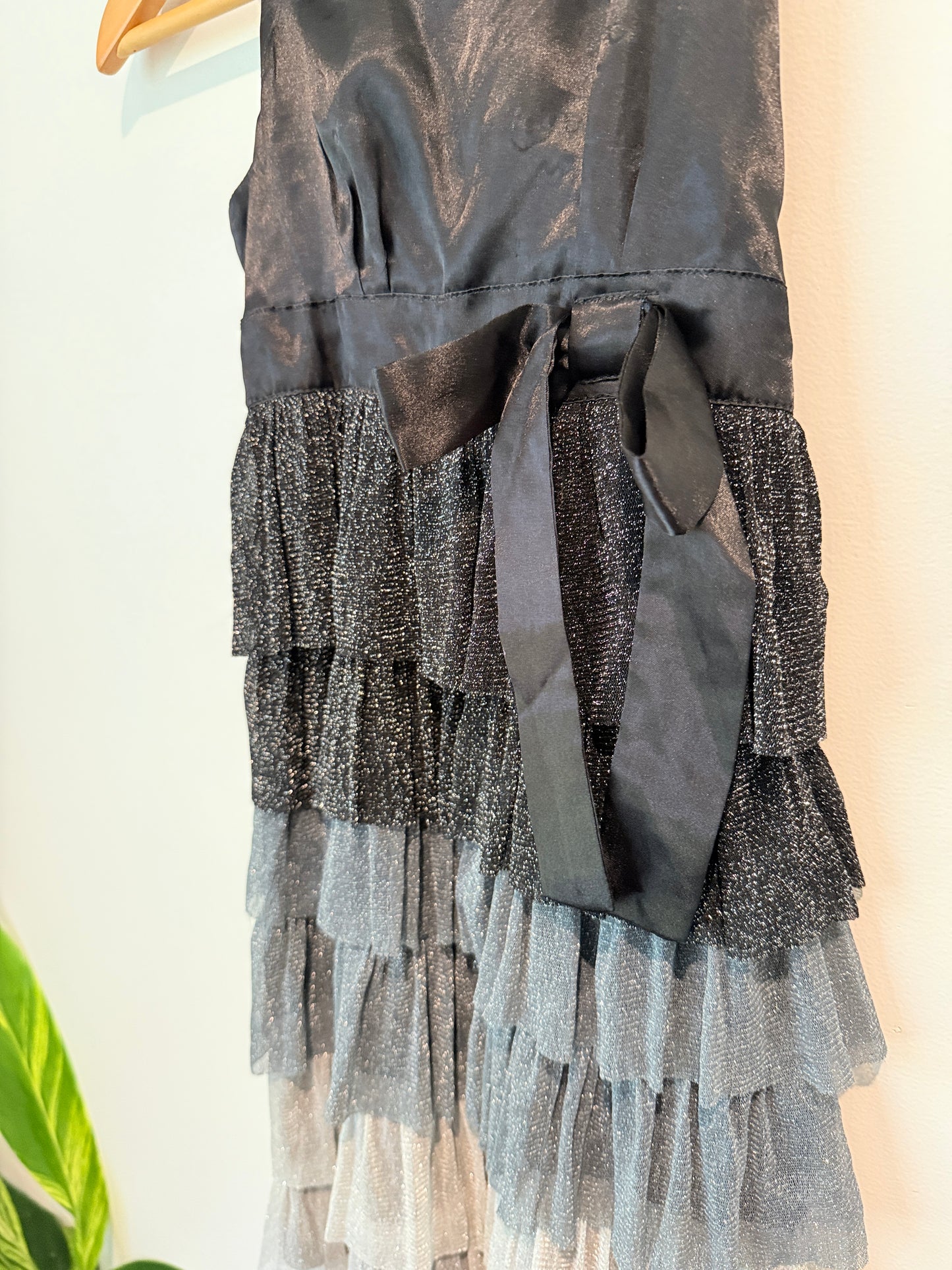 Girls Go Girl Size 6-8 Sleeveless Dress with Tiered Ruffles