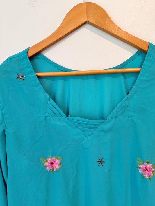 Brand Unknown Embroidered Kurti