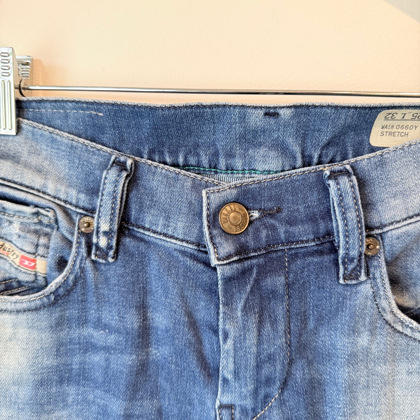 Diesel Getlegg Slim-Skinny Low Waist Jeans Blue - W25 L32