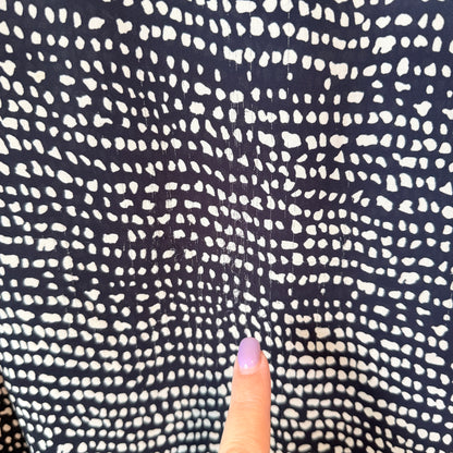 Glassons Black & White Patterned Tunic - Size 16