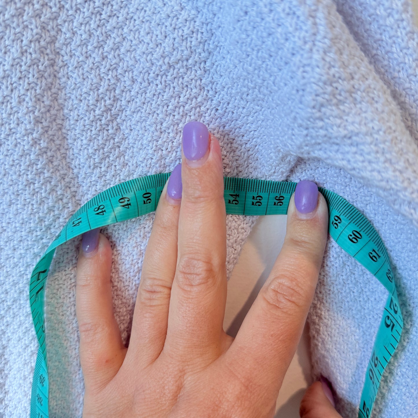 Archy & Co. White Textured Knit Sweater - u/arm 55cm