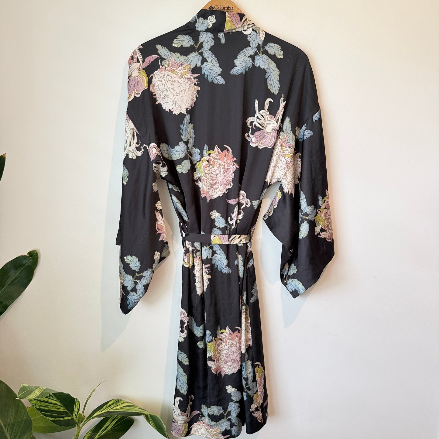 Acapella Black Floral Robe - Size 8