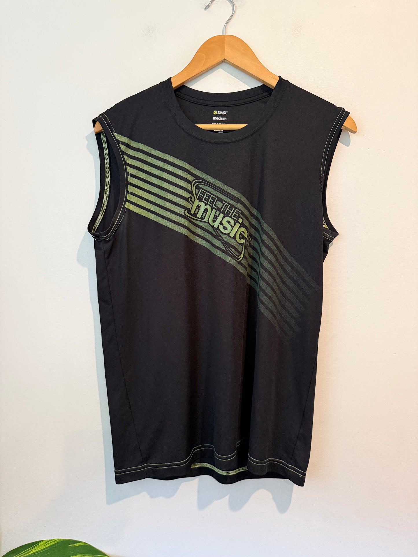 Zumba Size Medium Activewear Top