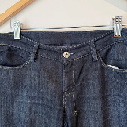 Tsubi Size 28 Slim Fit Jeans