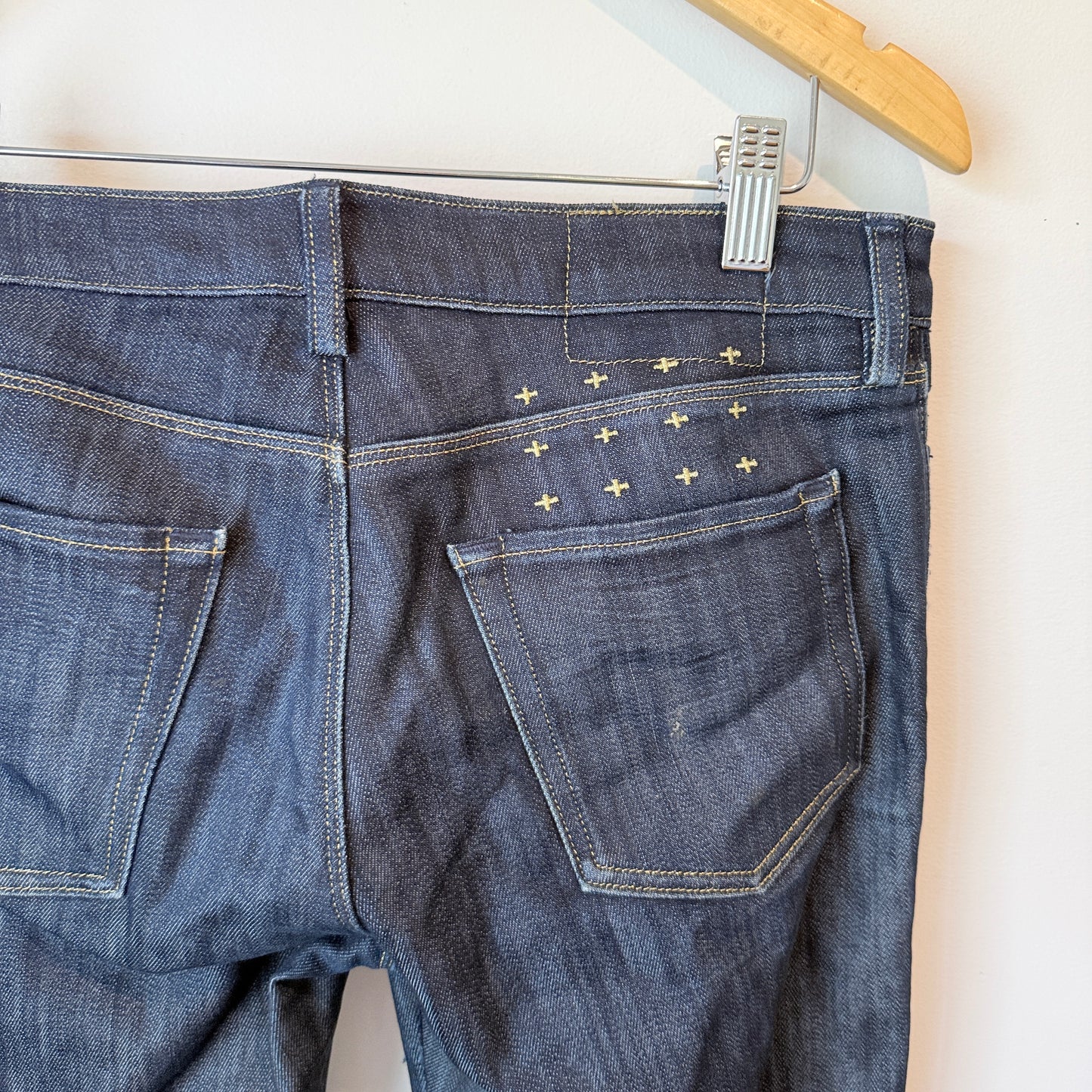 Tsubi Size 28 Slim Fit Jeans