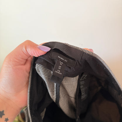 Mari Gold Size 32 Black Stretch Denim Jeans