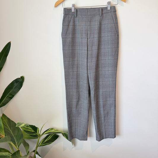 Uniqlo Size XS Plaid Tapered Leg Trousers