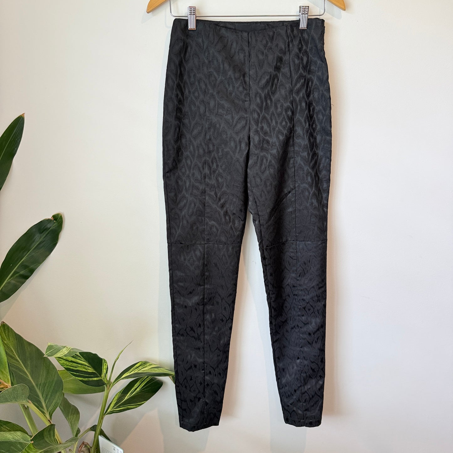 Moochi (NZ Made) Size 8 Black High-Rise Pants