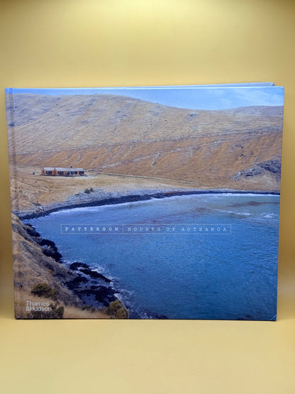 Patterson Houses of Aotearoa by Andrew Patterson