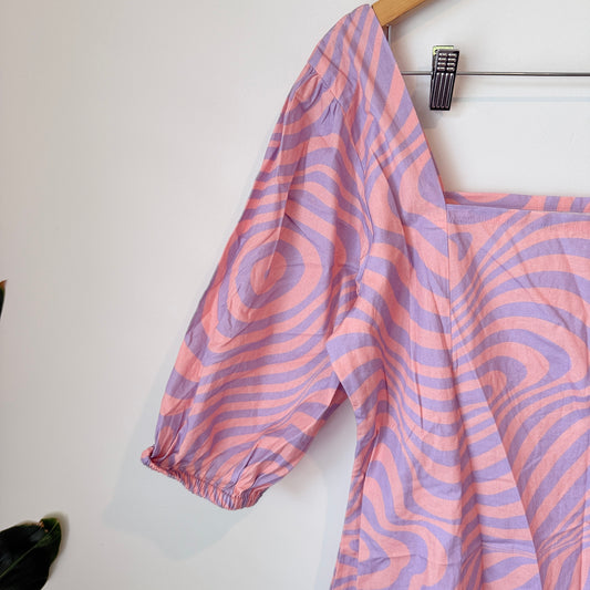 Mane Size L 100% Cotton Pink & Purple Patterned Dress