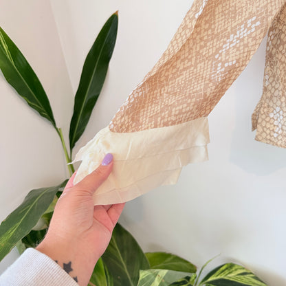 Karen Walker Size 6 Snakeskin Print 100% Silk Top