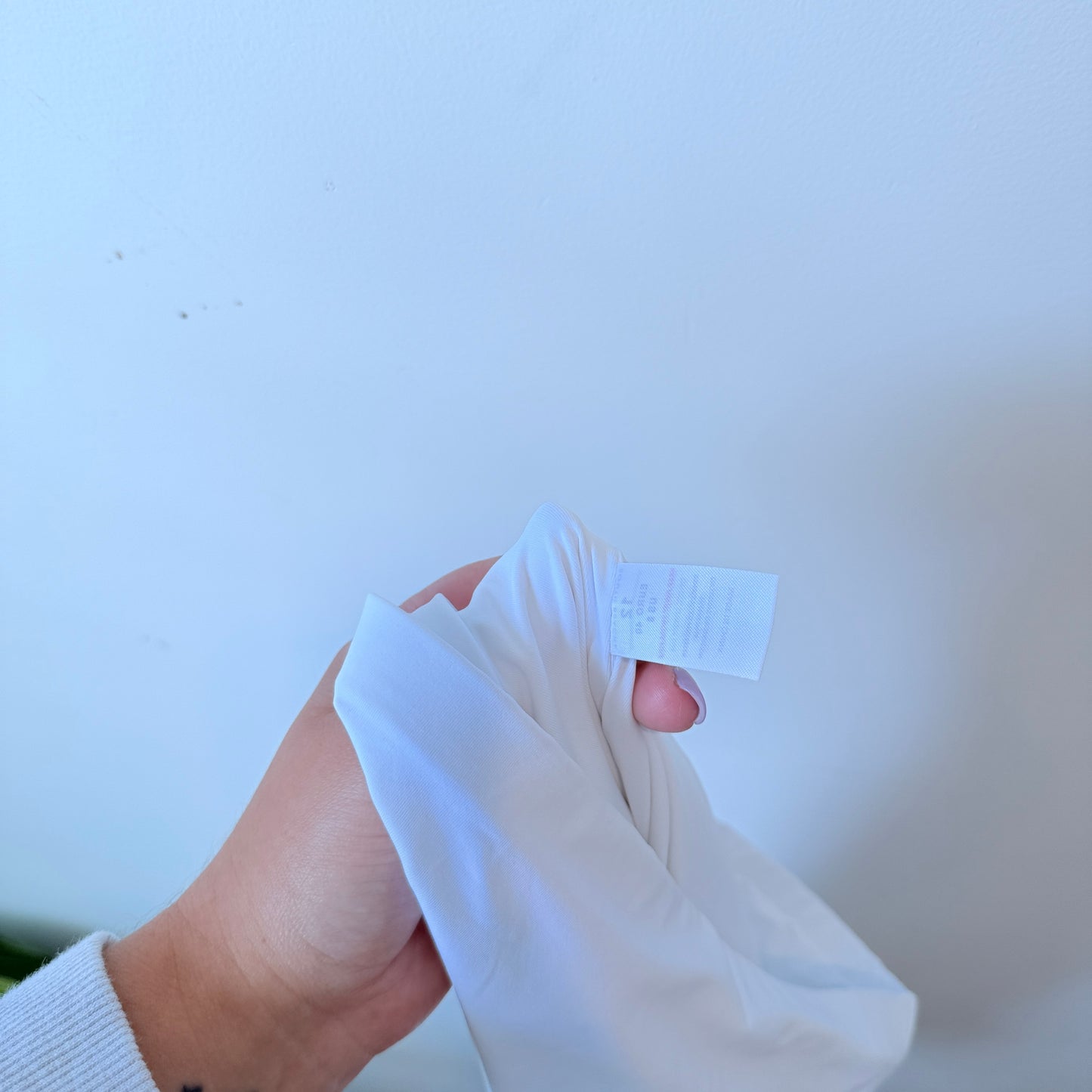 Glassons White Bodycon Midi Skirt Size M