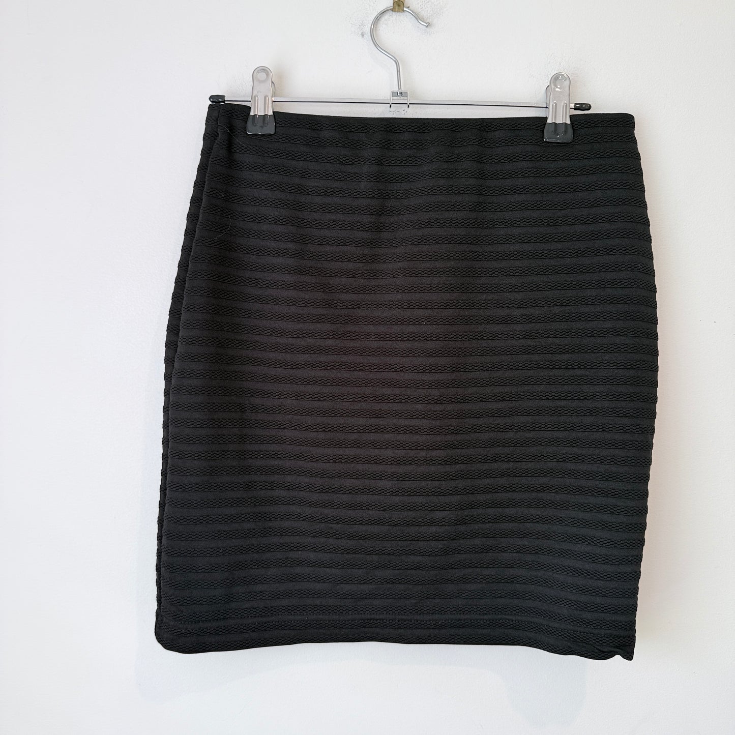 Now Size 10 Textured Knit Pencil Skirt