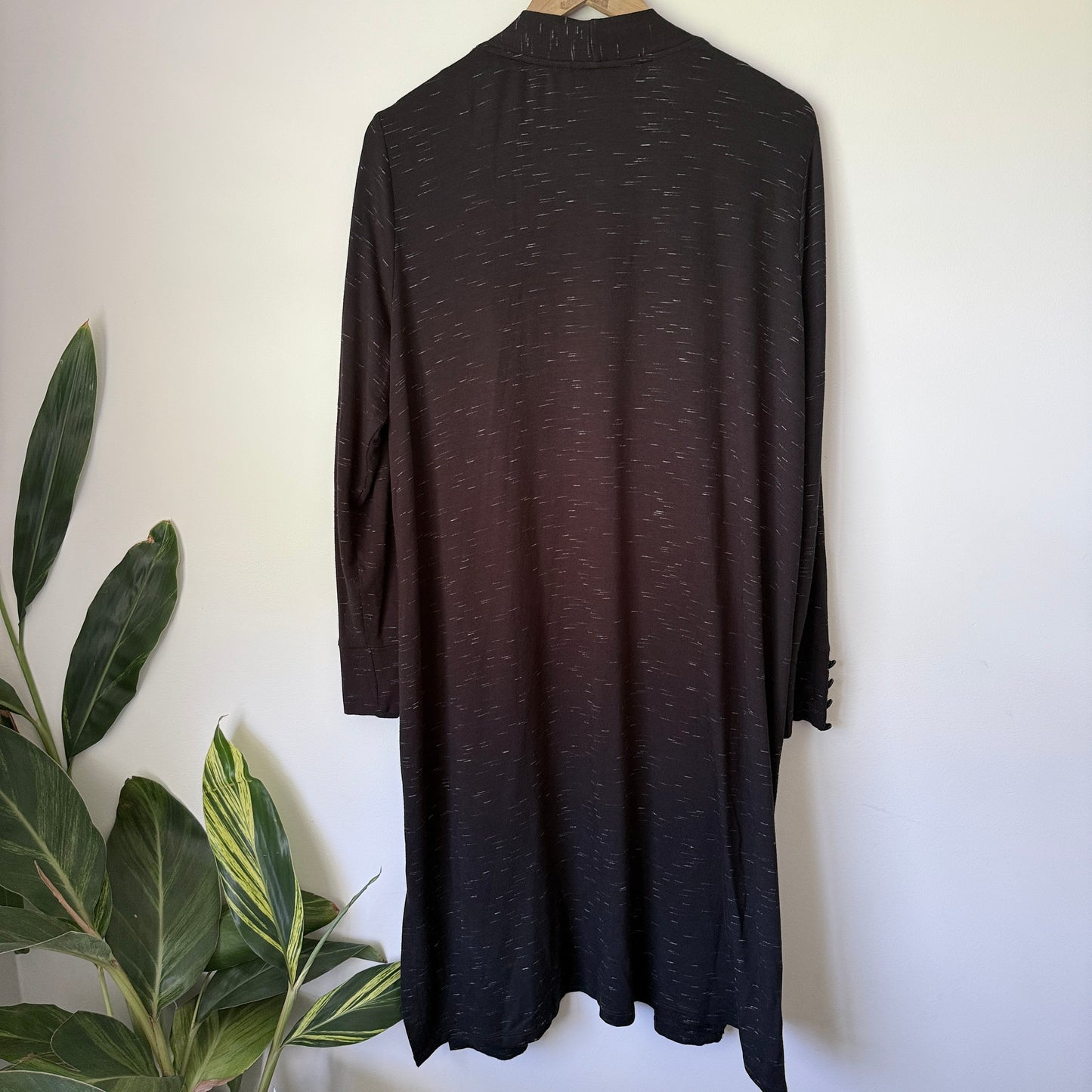 Virtuelle Size XS Black Viscose Cardigan Duster