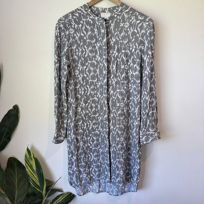 Witchery Size 8 Gray & White Abstract Print Long-Sleeve Dress