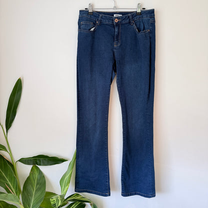 Gemo Size 42 Flared Jeans